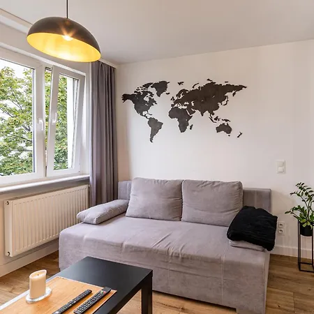 Lejlighed Rentplanet - Jarzebinowa